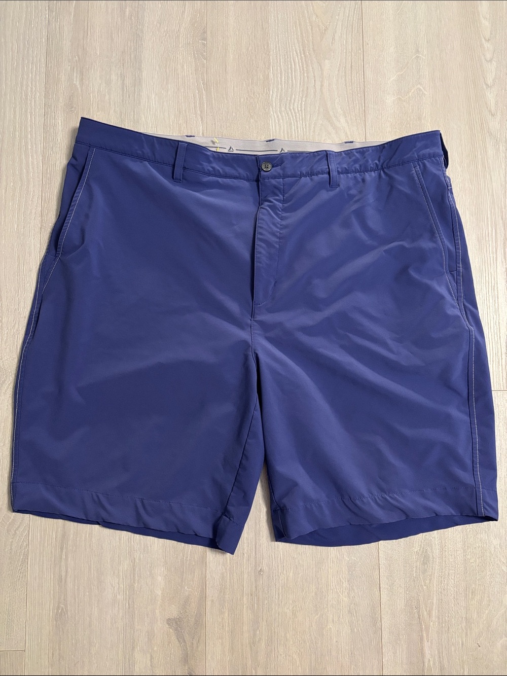 🔥BUNDLESALE Men's 42 Bermuda Sands Flat-Front Performance Golf Shorts